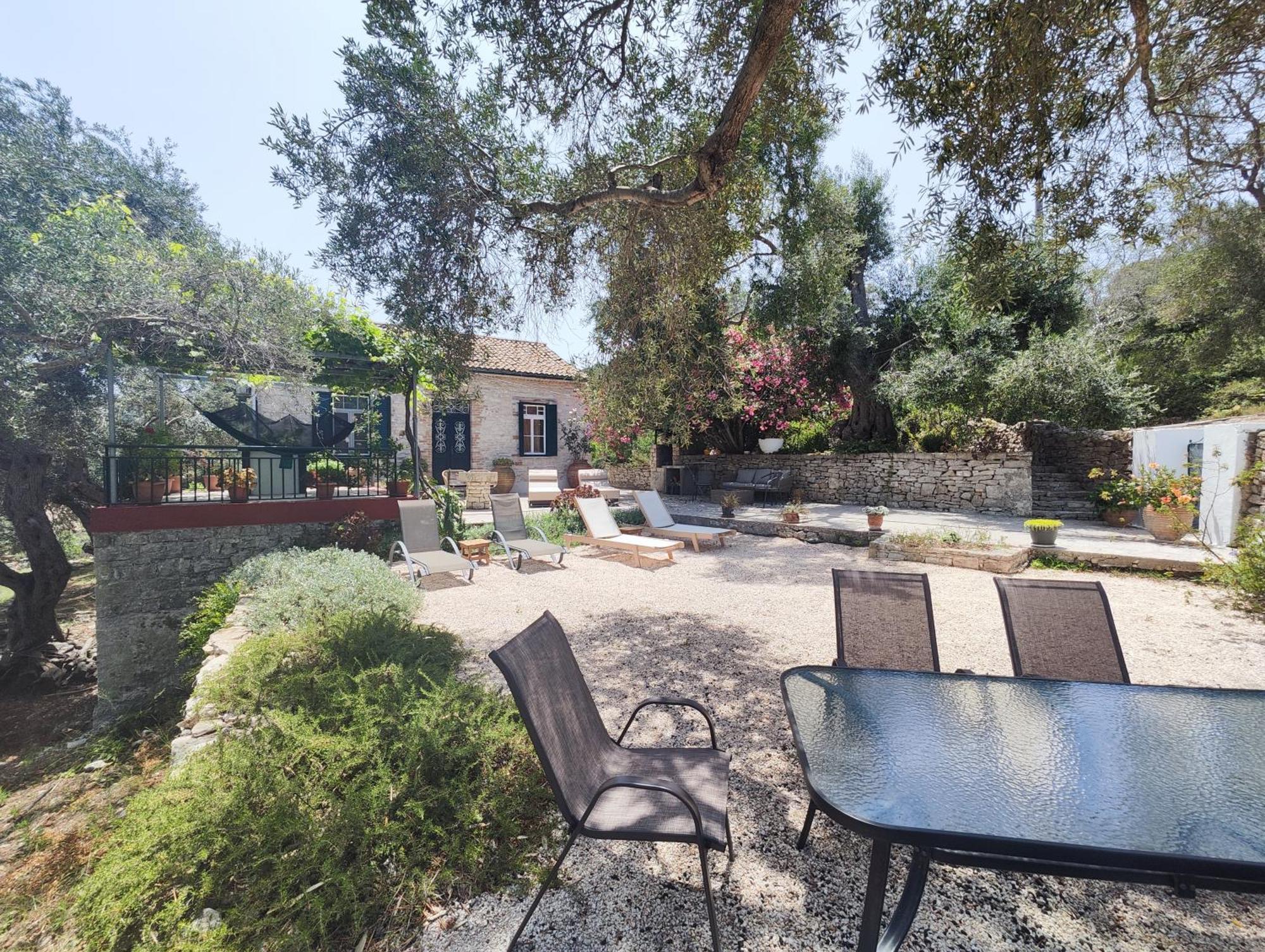 Rania'S Cottage Лакка Экстерьер фото