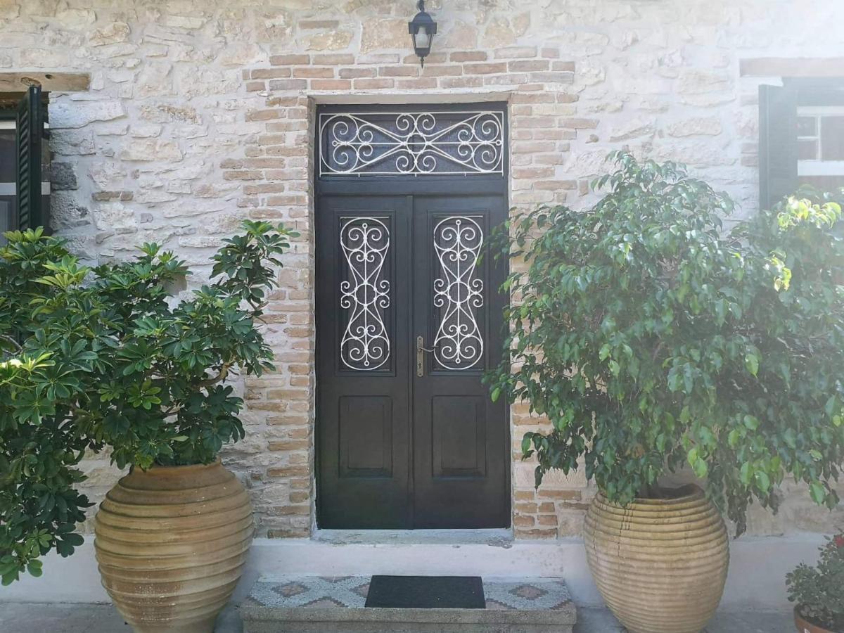Rania'S Cottage Лакка Экстерьер фото
